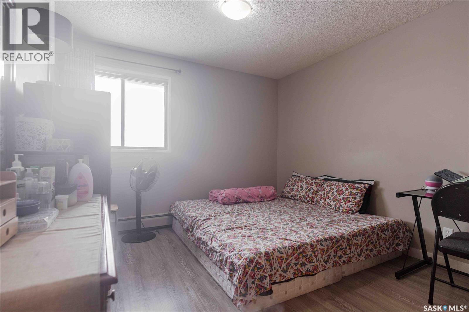 Single Family House Low rise for Sale in   Tait CRESCENT Saskatoon 