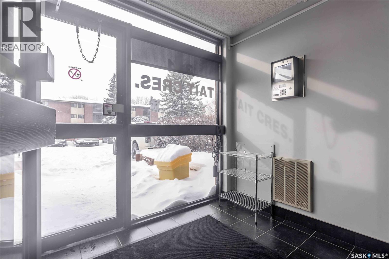 Single Family House Low rise for Sale in   Tait CRESCENT Saskatoon 