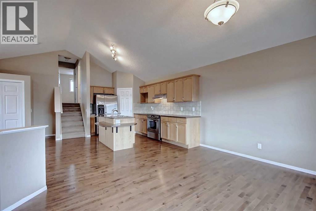 Single Family House 4 Level for Sale in  Copperfield Rise SE Copperfield Calgary 