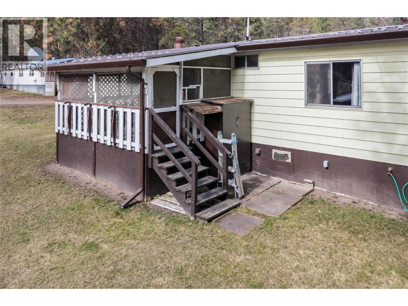 3 12069 Westside Road, Vernon