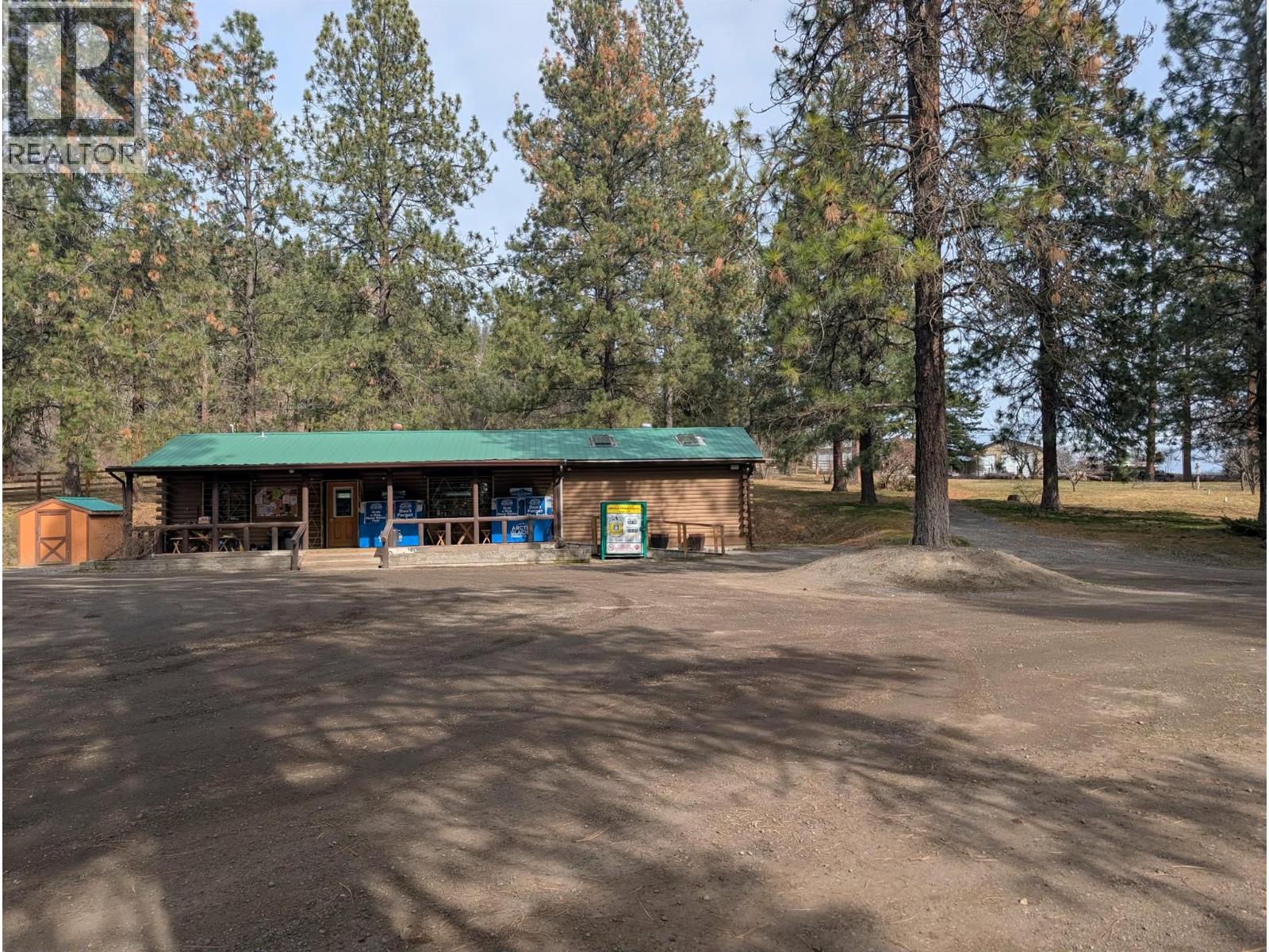 3 12069 Westside Road, Vernon