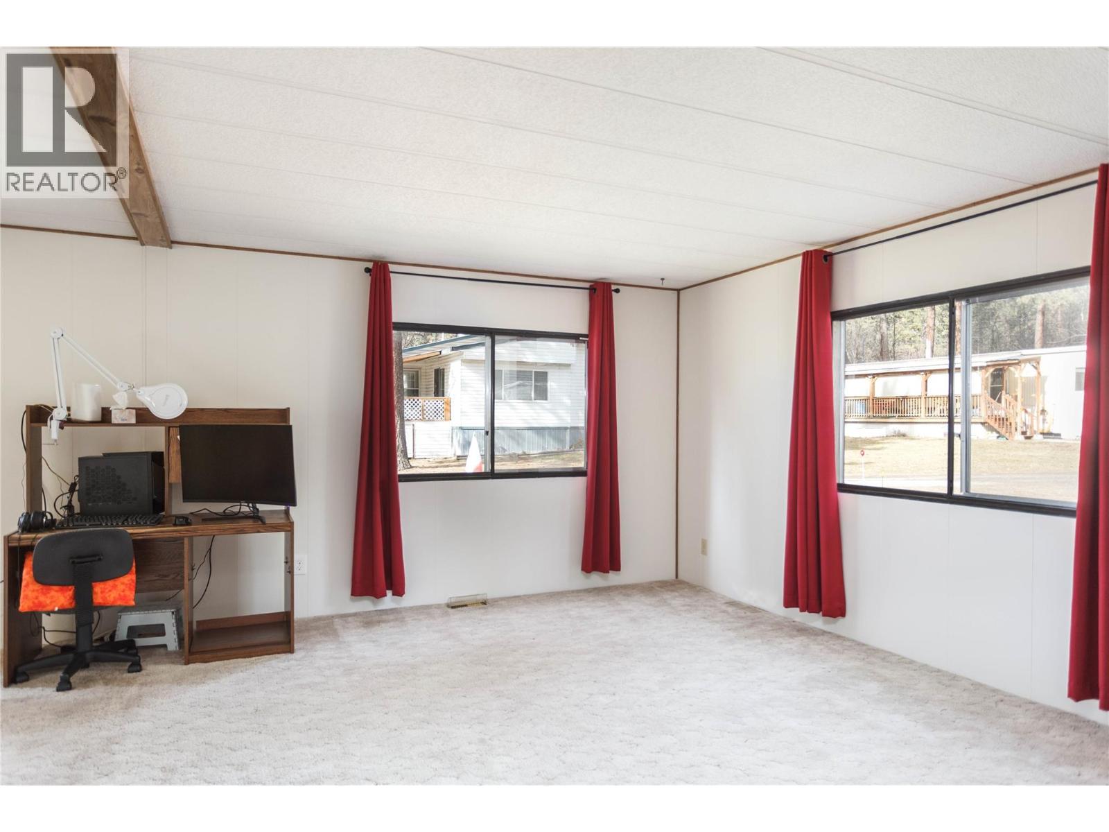 3 12069 Westside Road, Vernon