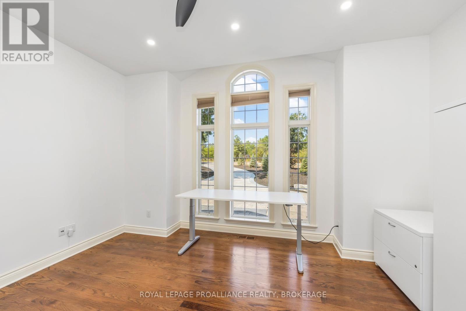 4744 BATH ROAD - 24