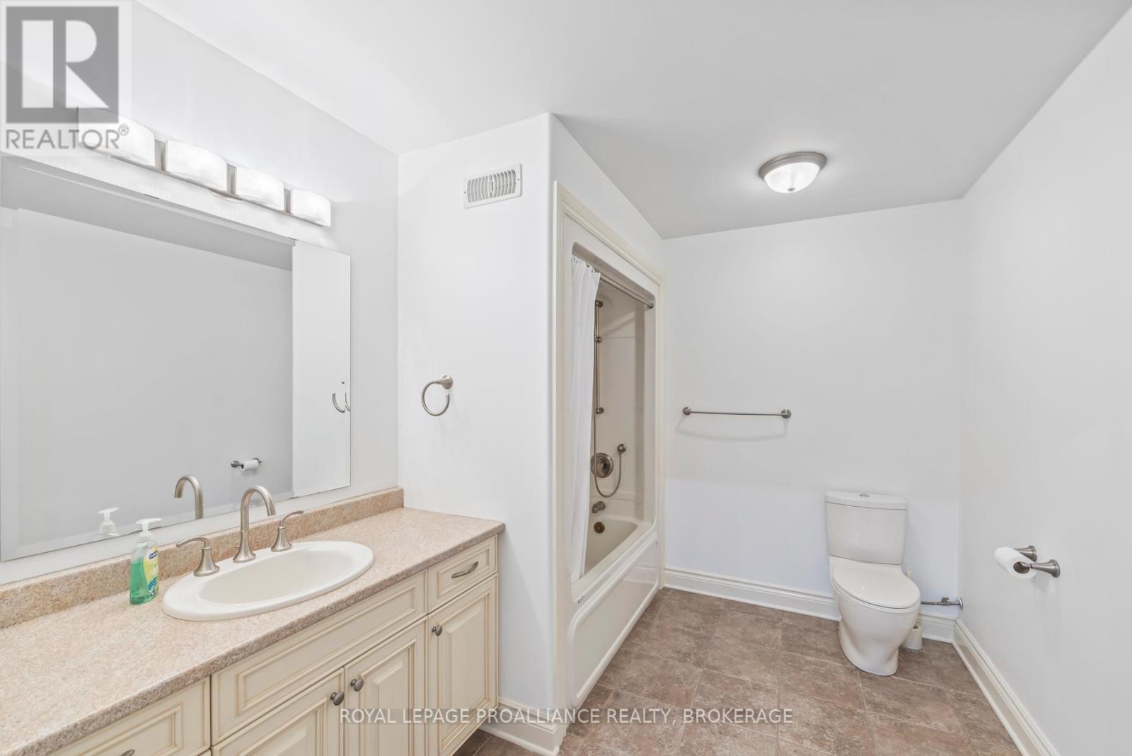 4744 BATH ROAD - 40