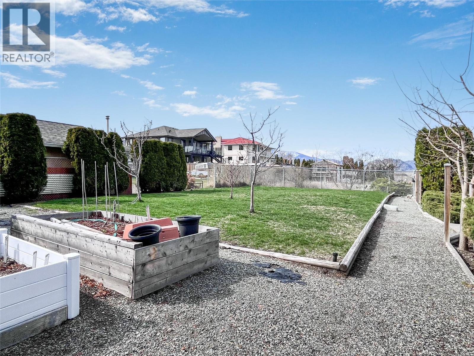  8404 Gala Crescent, Osoyoos