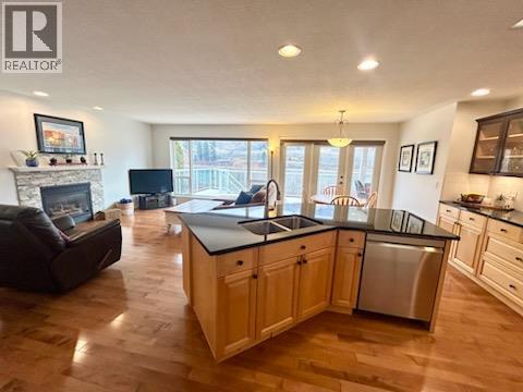 3639 Overlander Drive - 20