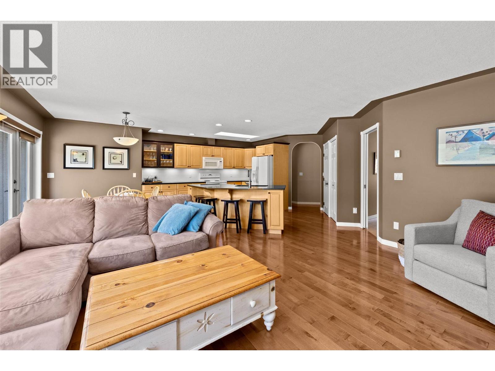 3639 Overlander Drive - 10