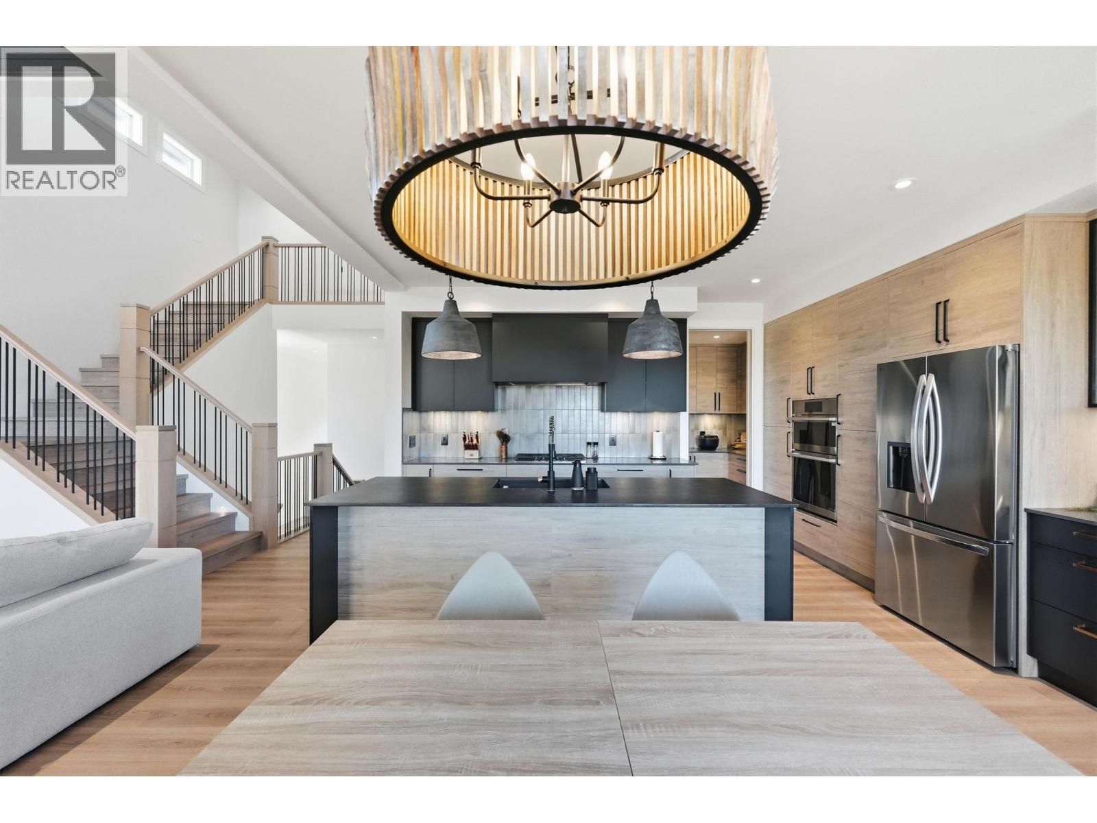  940 Bull Crescent, Kelowna