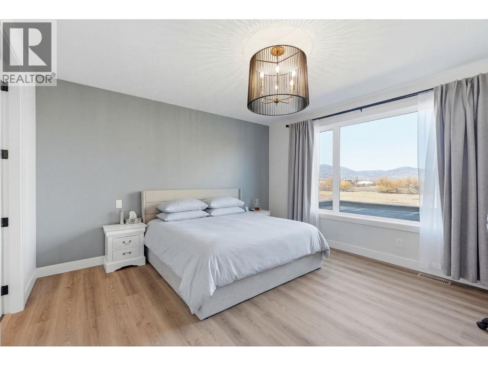 940 Bull Crescent - 22
