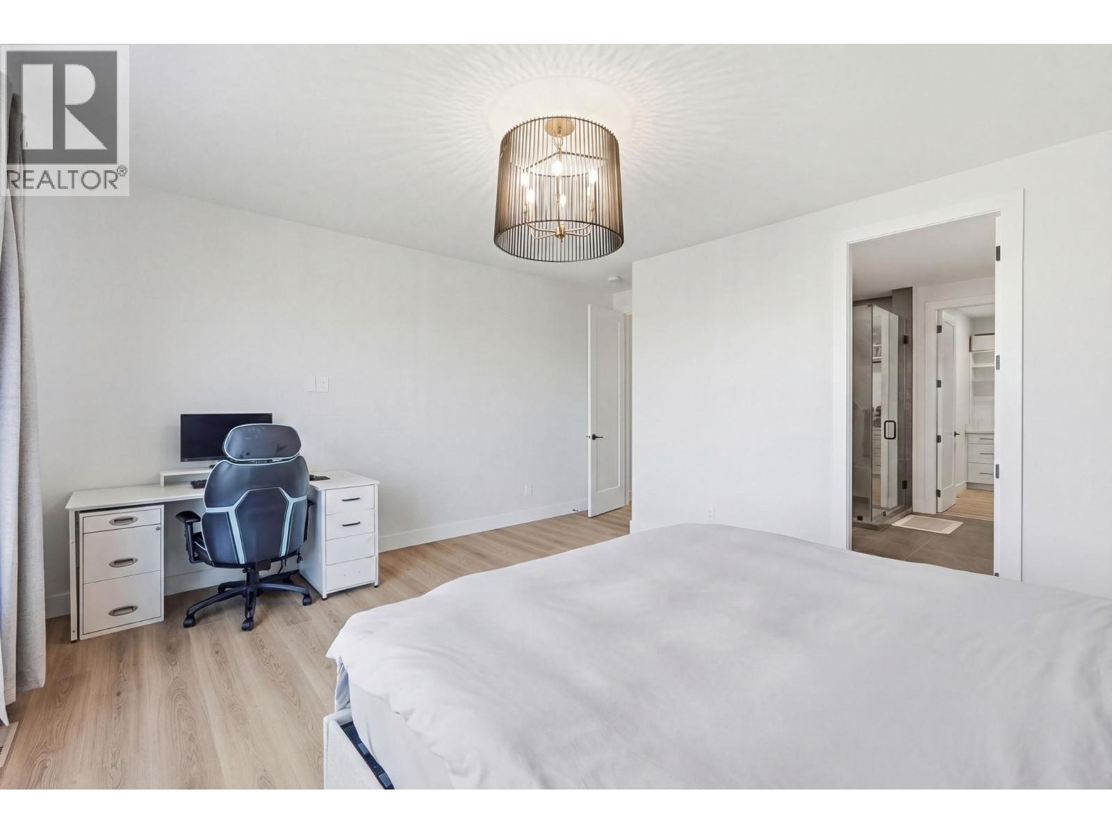 940 Bull Crescent - 23