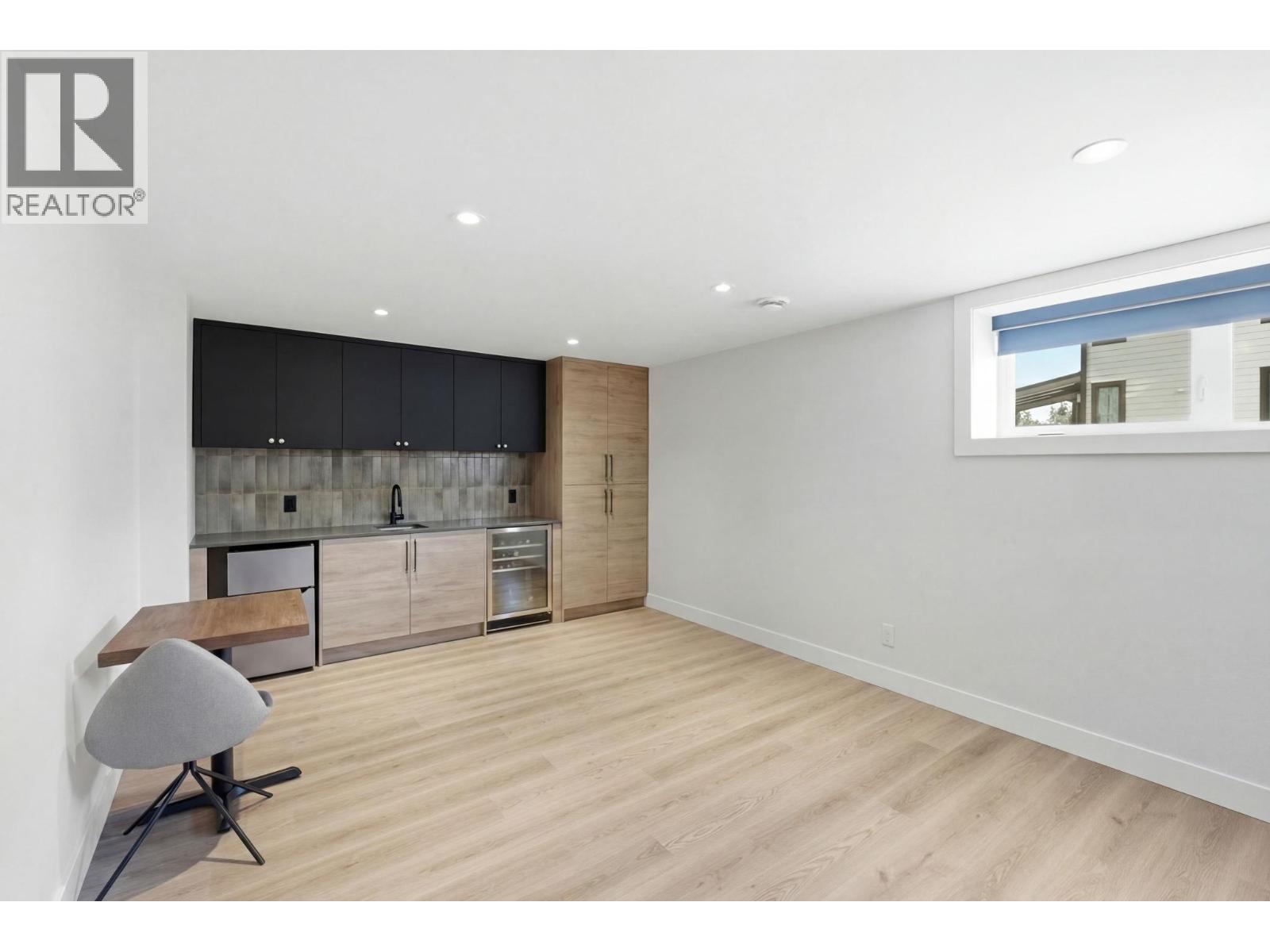 940 Bull Crescent - 38