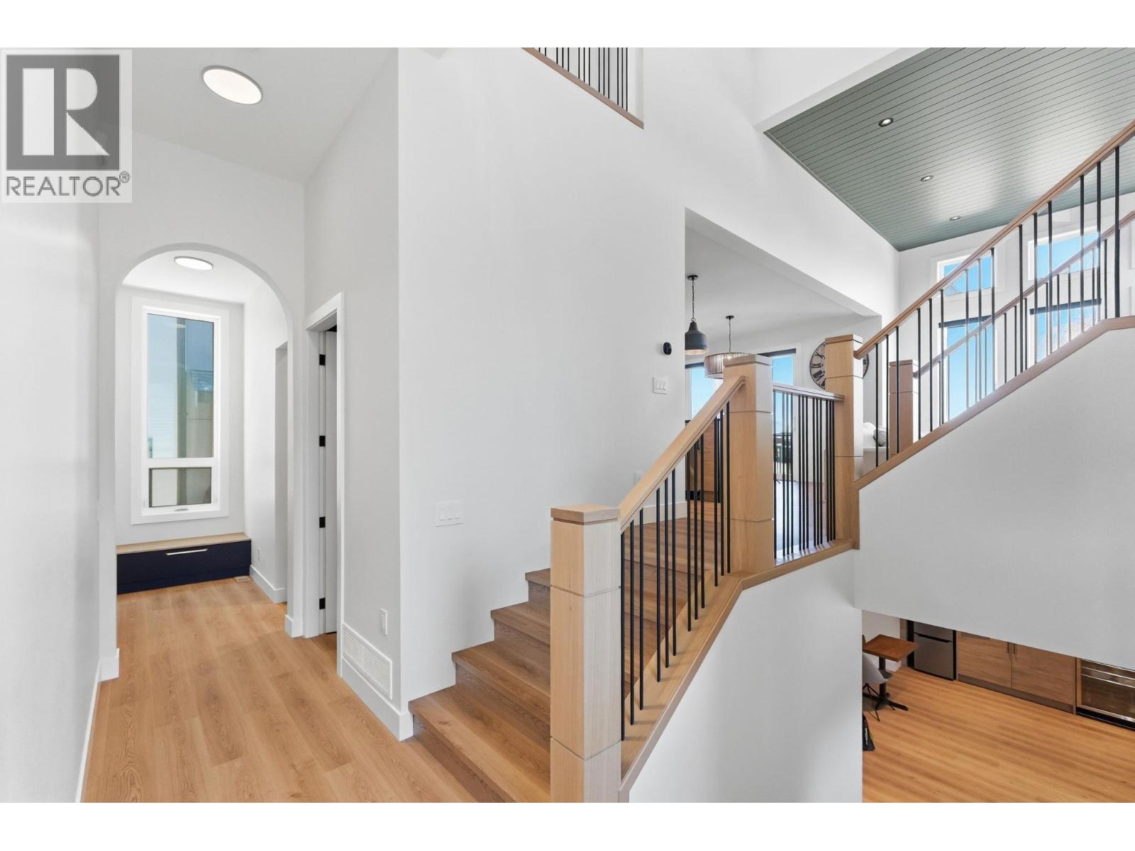  940 Bull Crescent, Kelowna