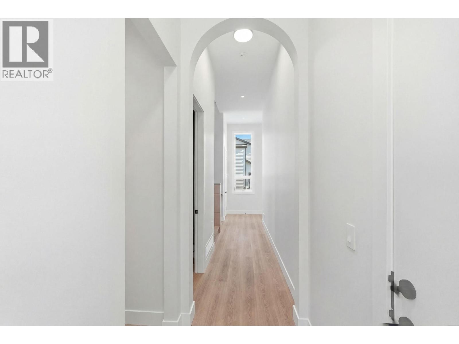  940 Bull Crescent, Kelowna