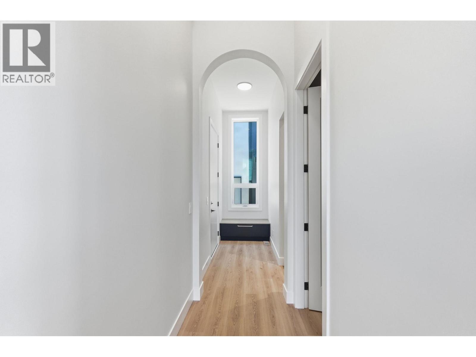 940 Bull Crescent - 35