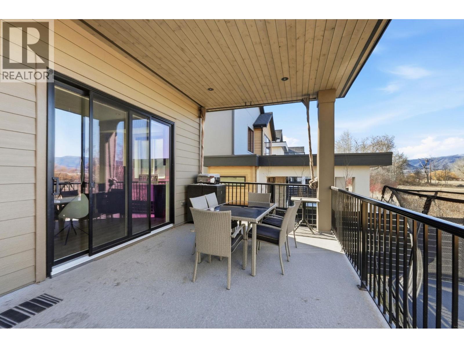 940 Bull Crescent - 44