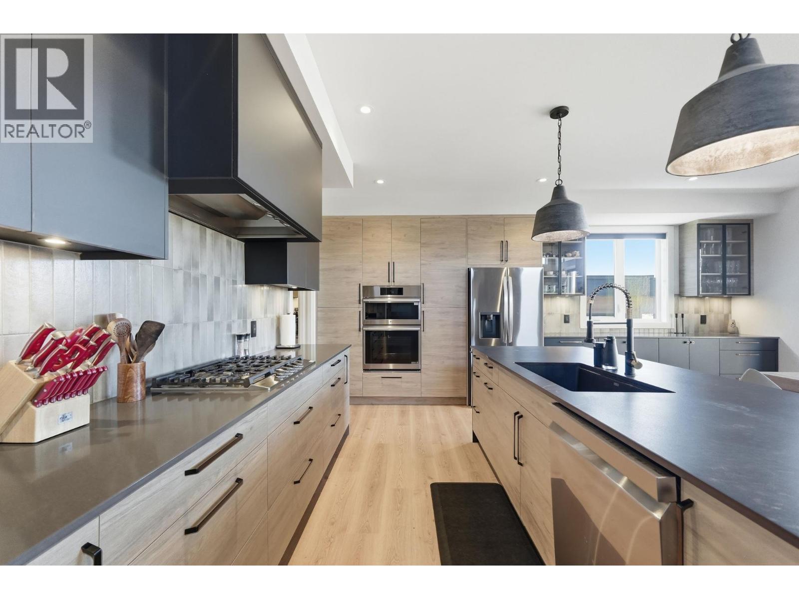  940 Bull Crescent, Kelowna