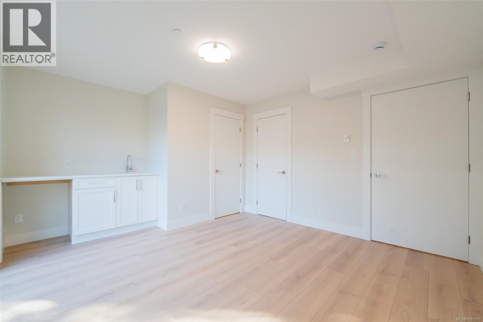 #109 1615 NORTHFIELD RD - 15