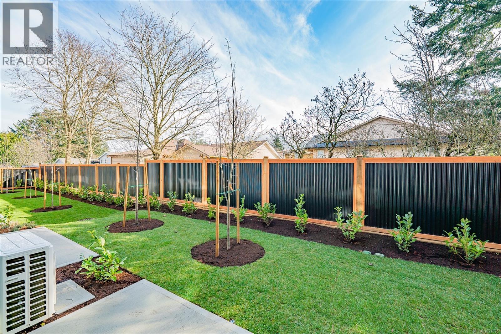 #109 1615 NORTHFIELD RD - 37