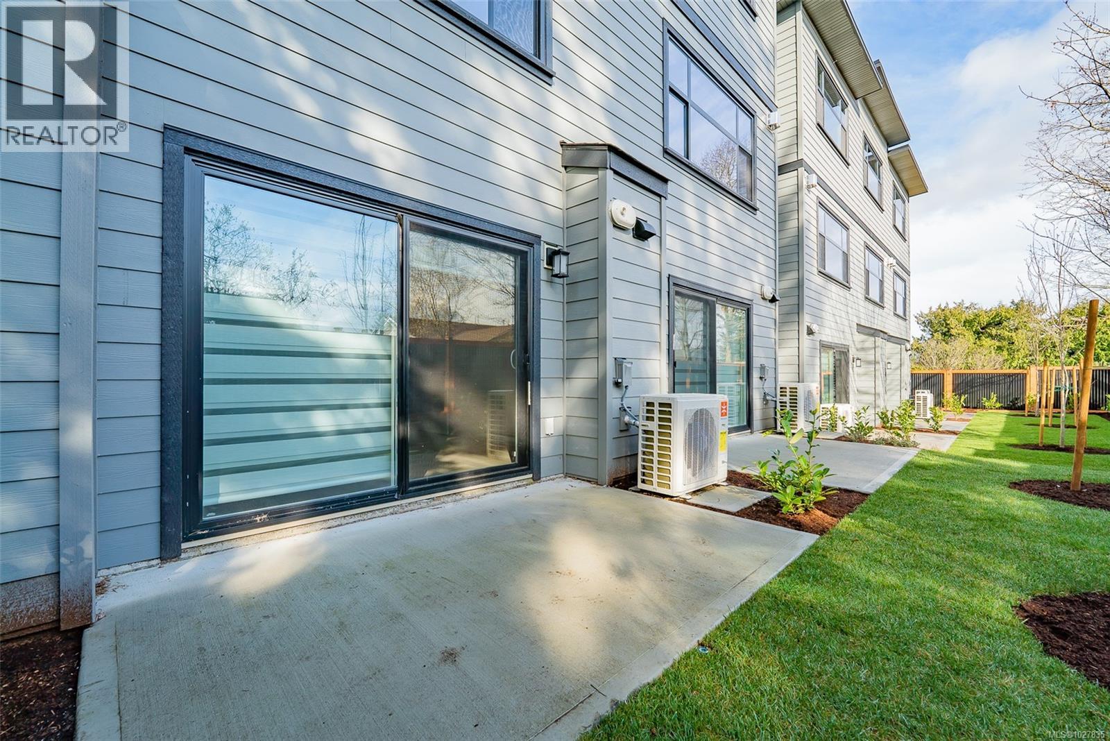 #109 1615 NORTHFIELD RD - 36