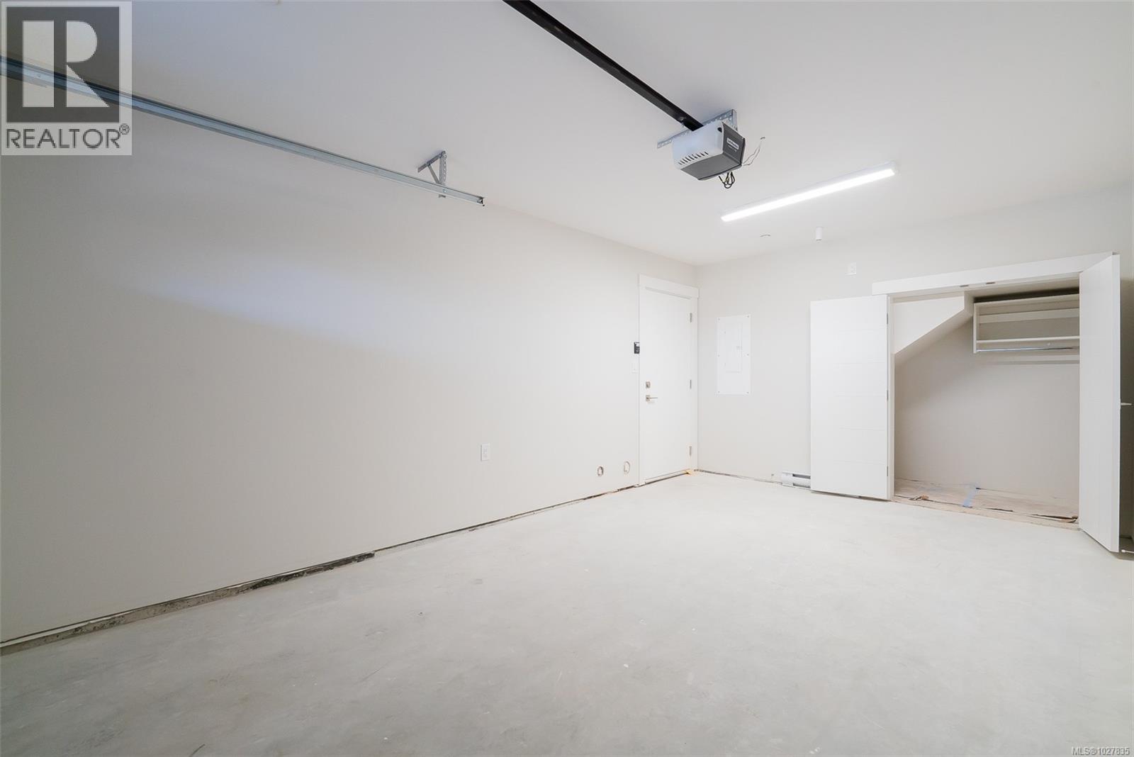 #109 1615 NORTHFIELD RD - 28