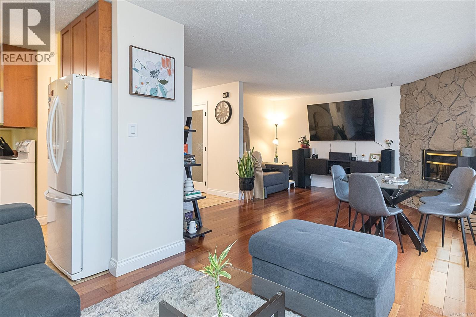 3026 Glen Lake Rd - 8