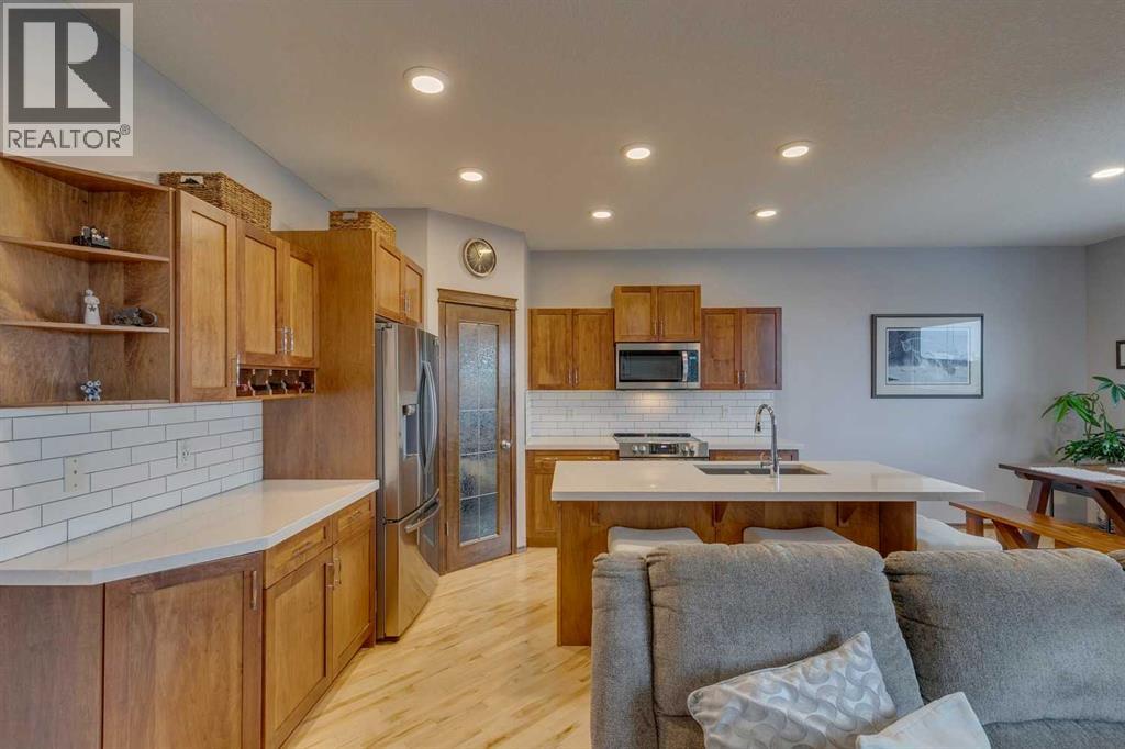 Single Family House for Sale in  Royal Oak Terrace NW Royal Oak Calgary 