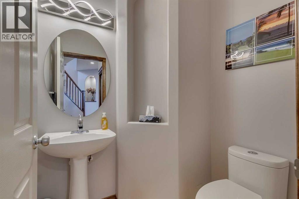 Single Family House for Sale in  Royal Oak Terrace NW Royal Oak Calgary 