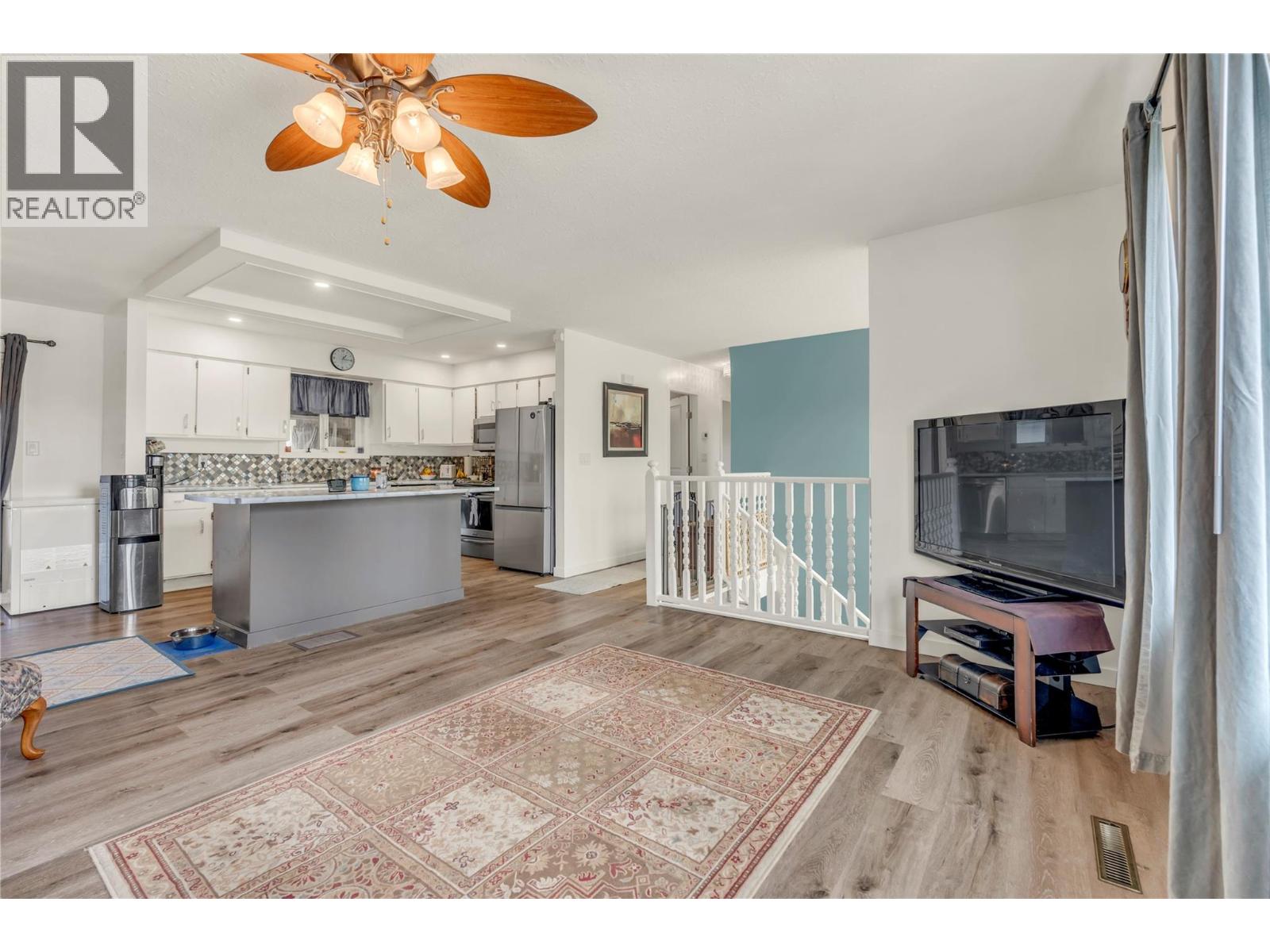  738 KETTLE Avenue, Oliver