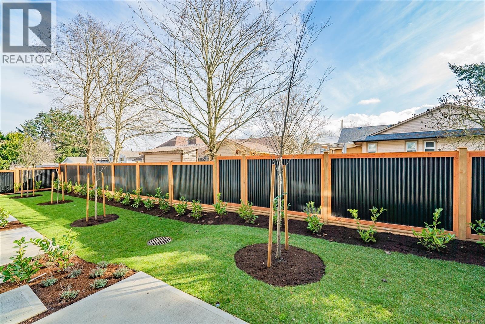 #107 1615 NORTHFIELD RD - 38