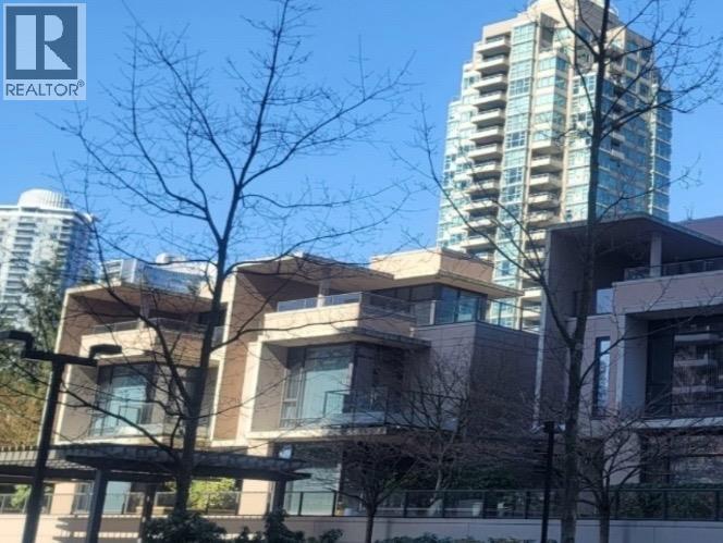 TH2 2077 ROSSER AVENUE, Burnaby