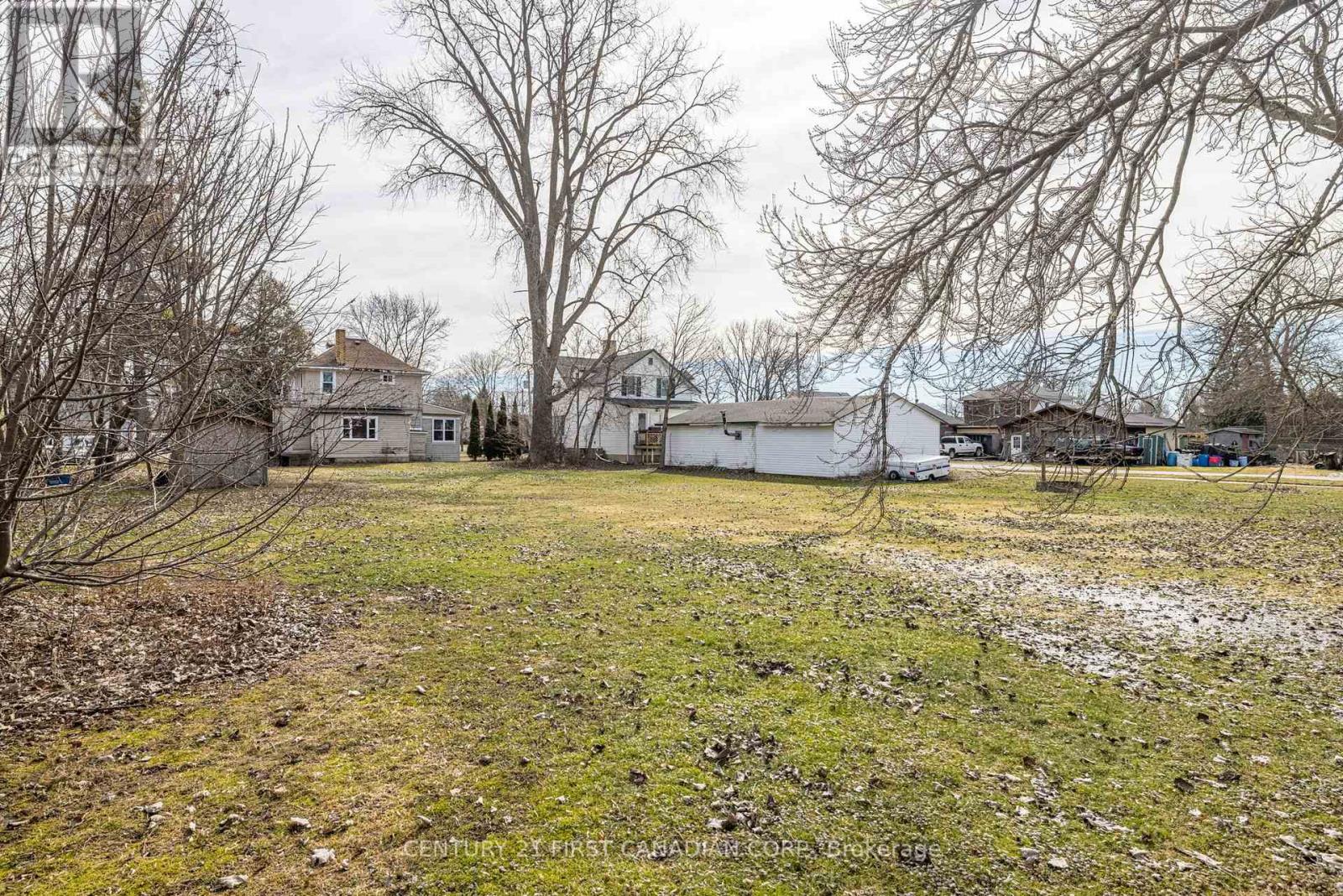 Single Family House for Sale in  MAIN STREET North Middlesex (Parkhill) 