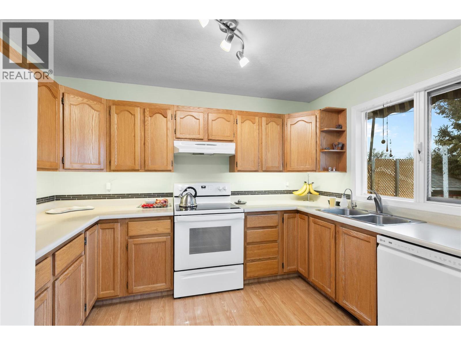 1416 12 Street - 14