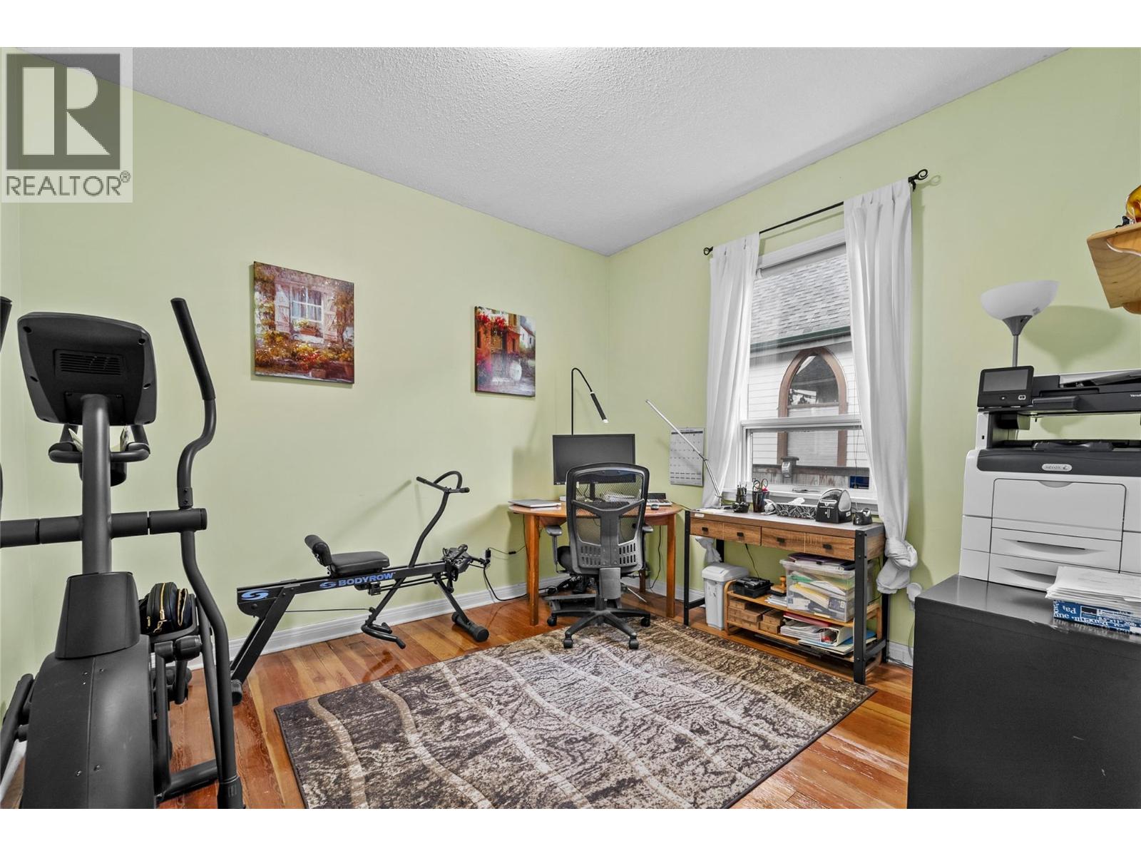 2125 Granite Avenue, Merritt