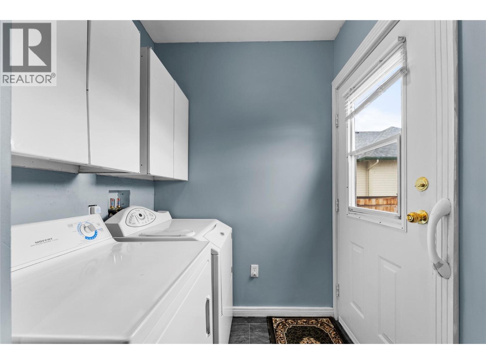 2125 Granite Avenue, Merritt