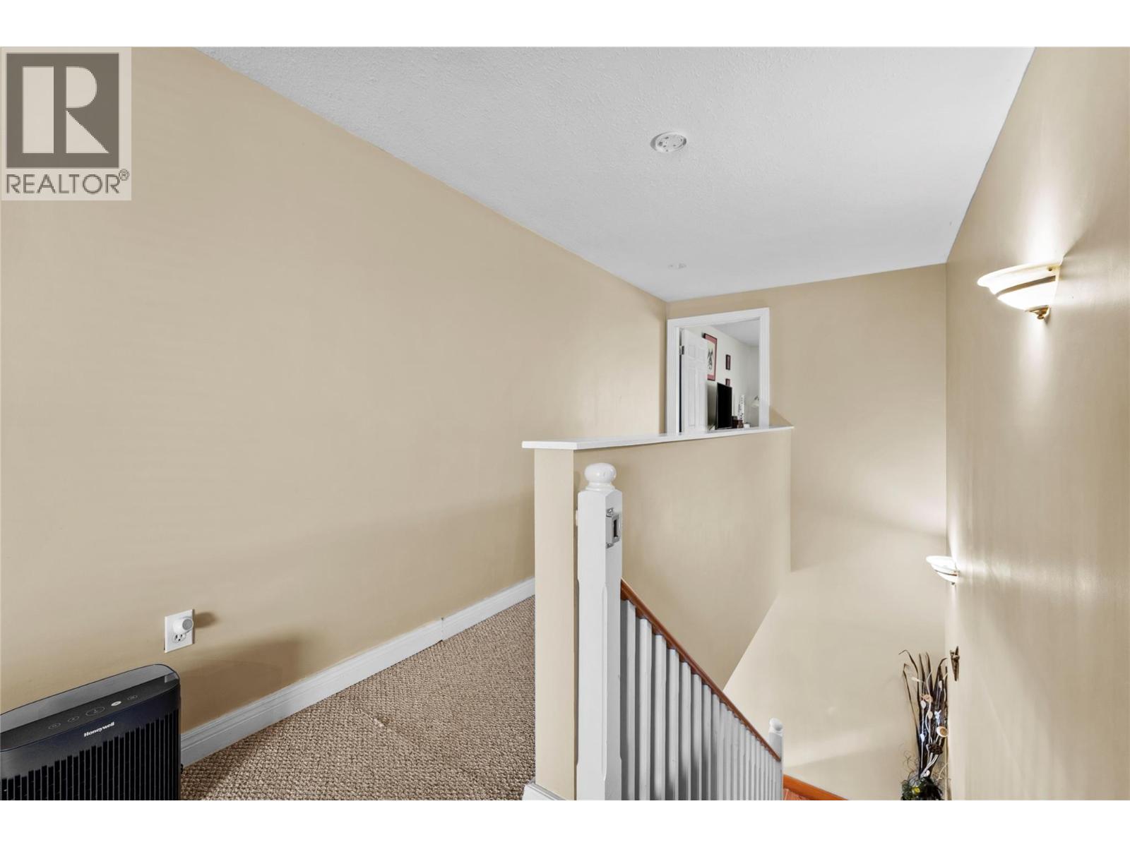 2125 Granite Avenue, Merritt