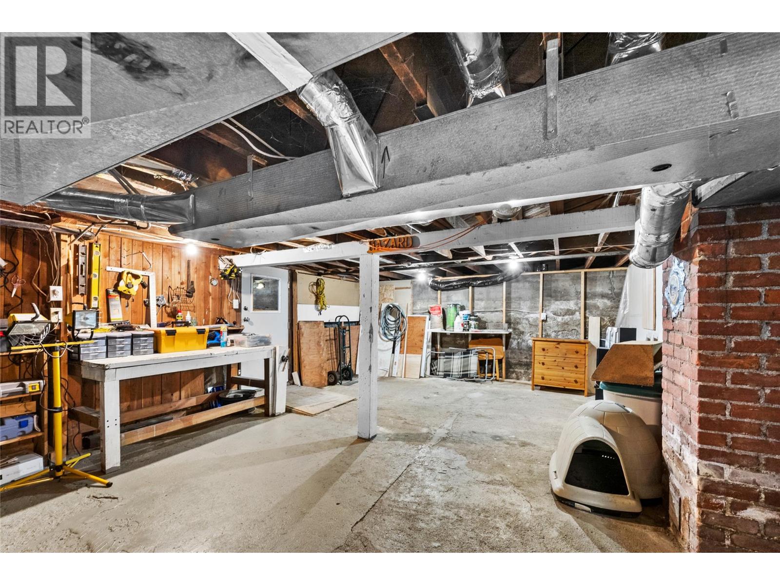 2125 Granite Avenue, Merritt