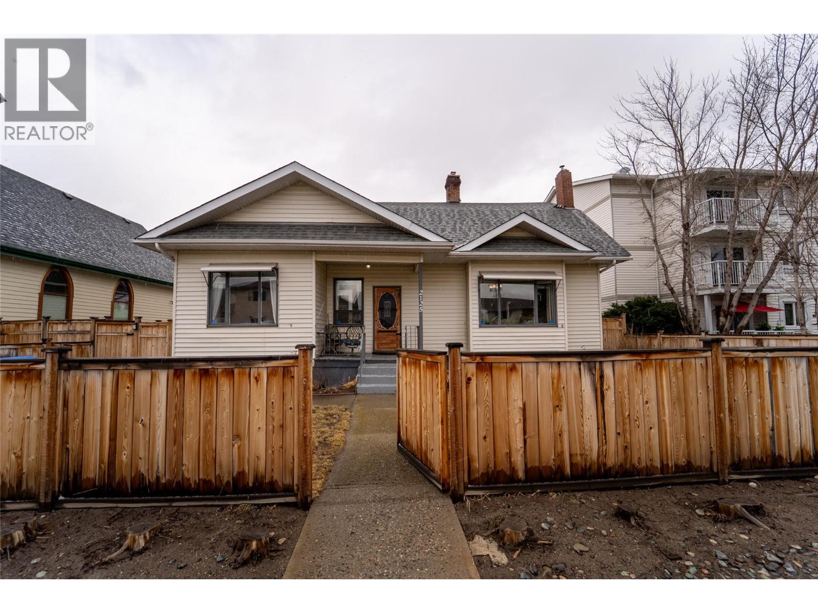 2125 Granite Avenue, Merritt