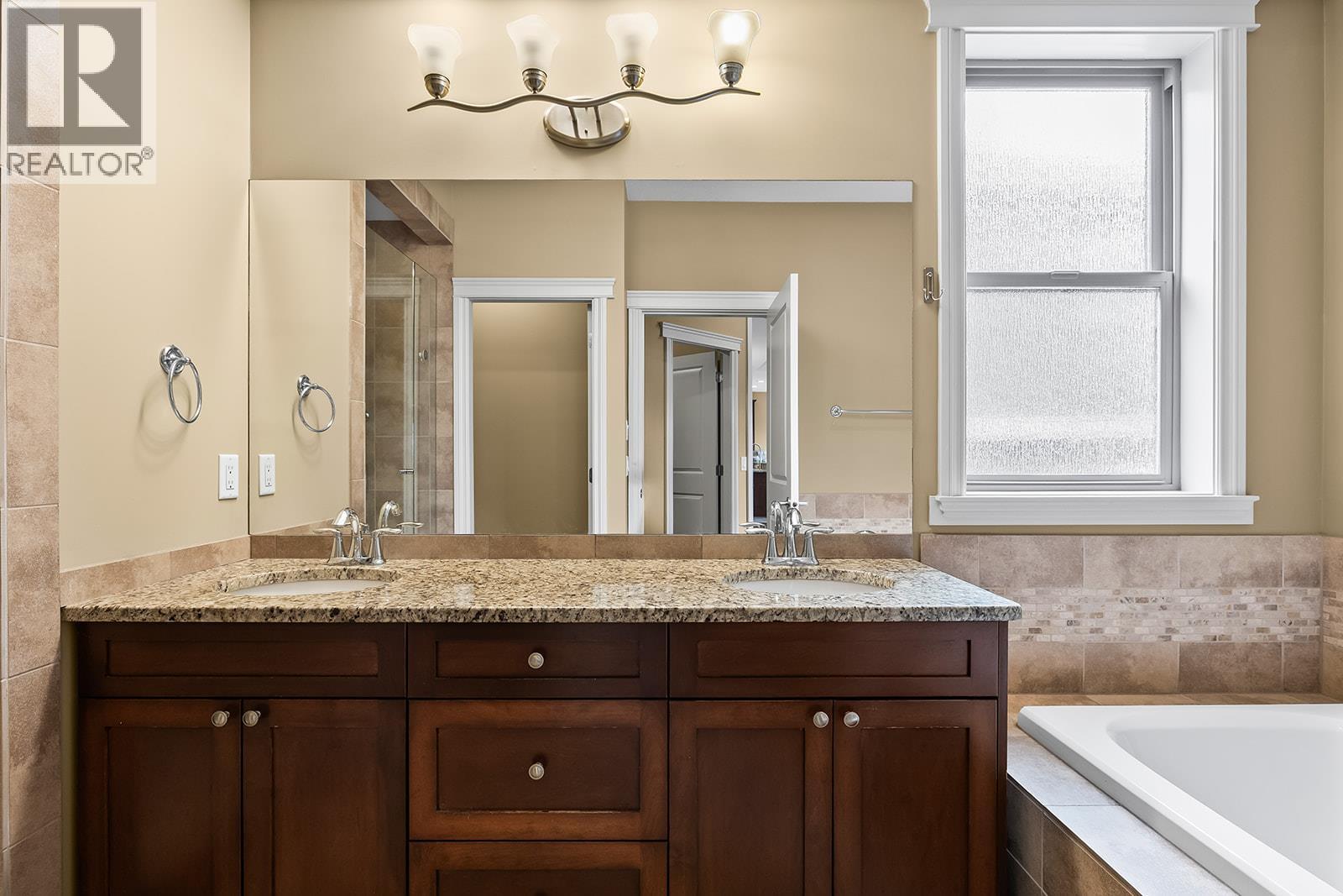 1767 Capistrano Peaks Crescent, Kelowna