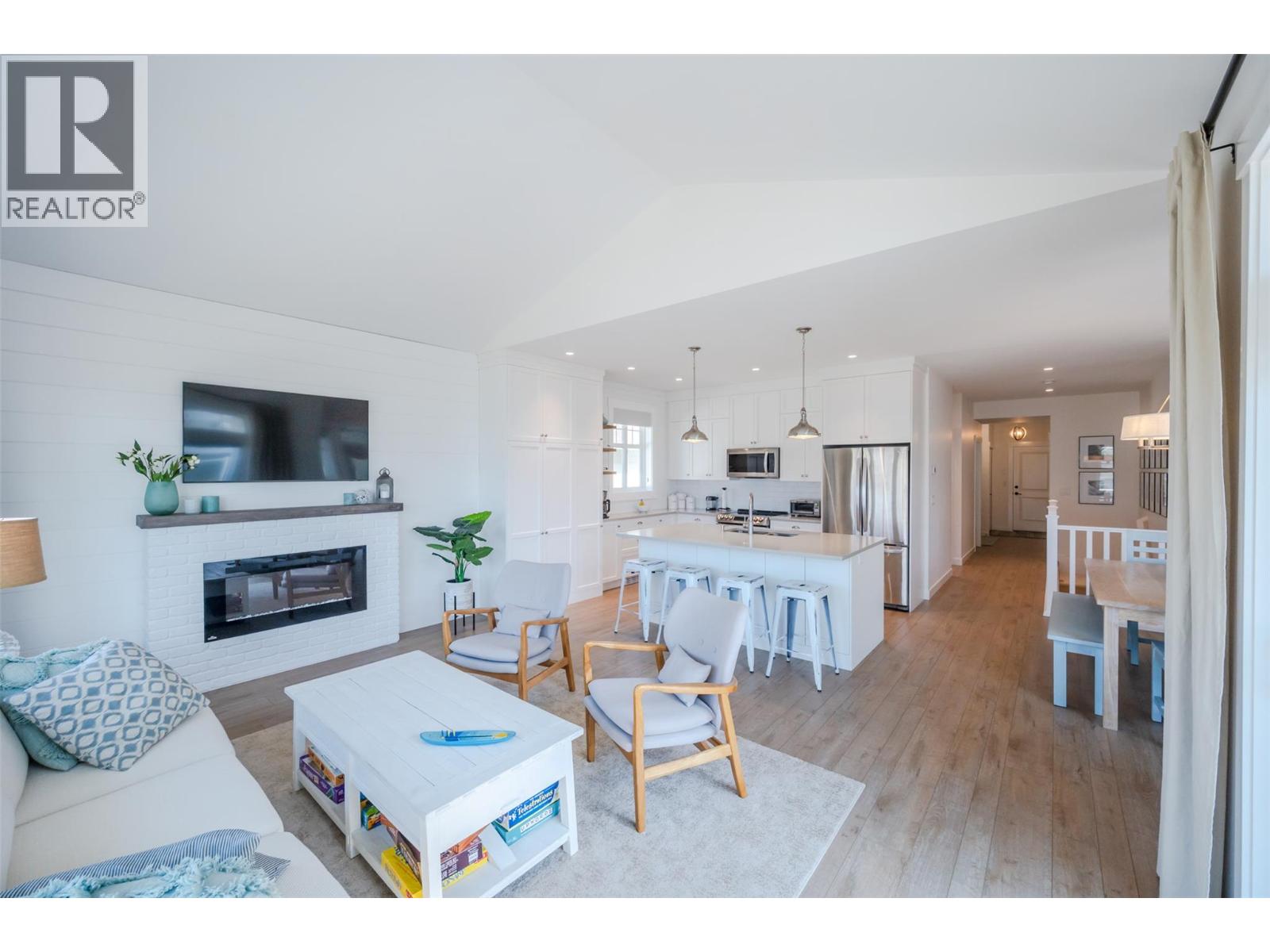 174 2450 Radio Tower Road, Oliver