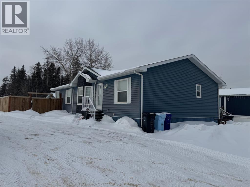 100 Grey Crescent, Fort McMurray