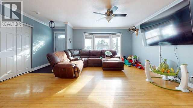 100 Grey Crescent, Fort McMurray