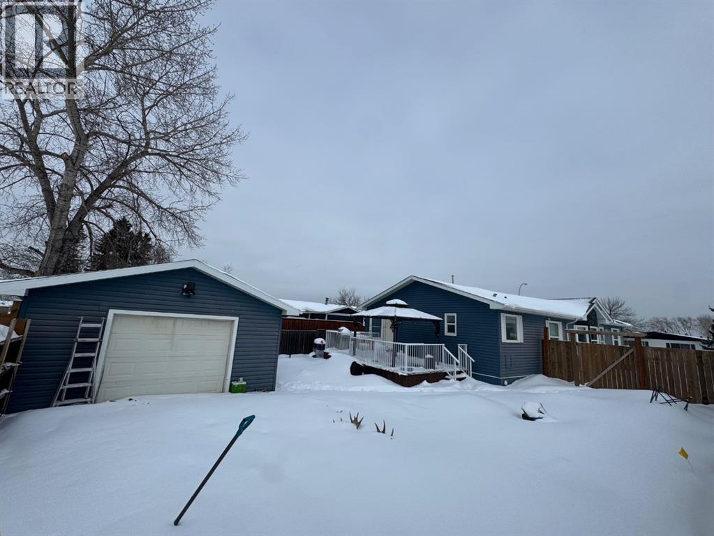 100 Grey Crescent, Fort McMurray