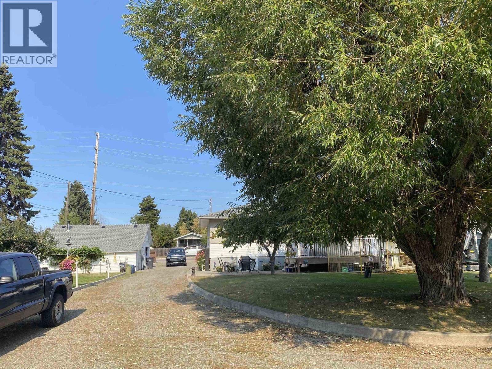 2923 FERRY AVENUE - 9