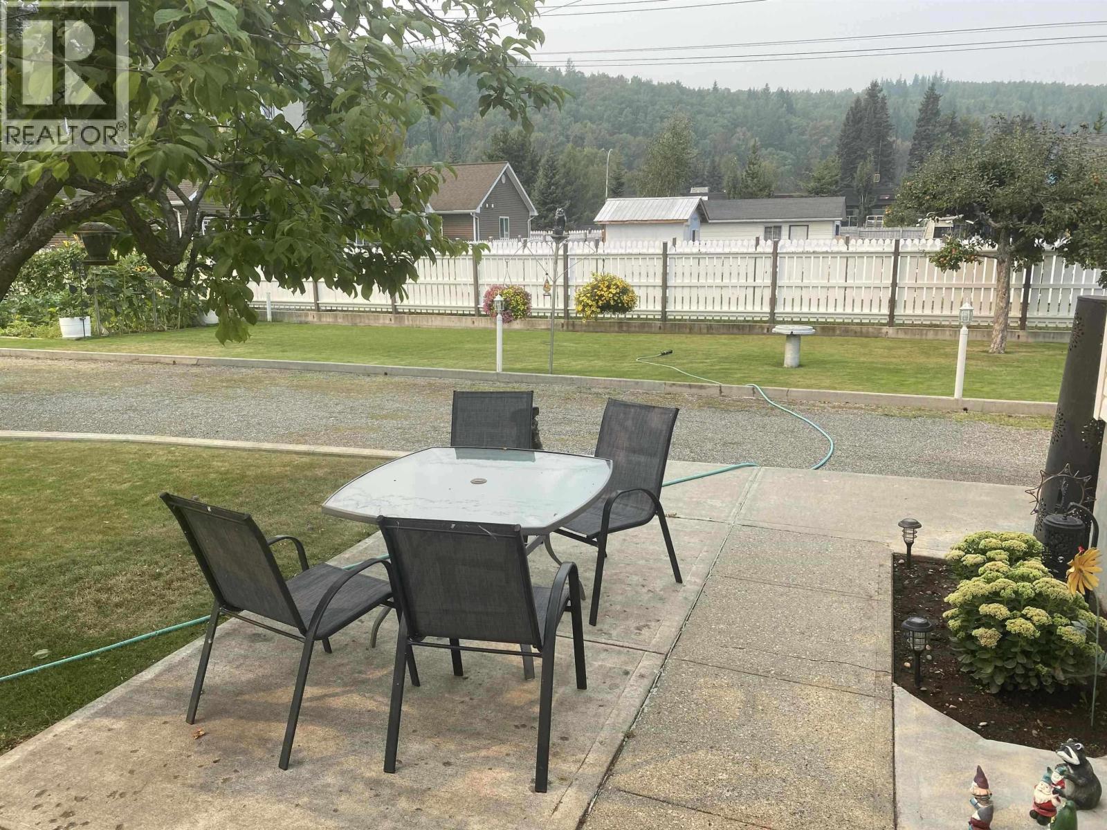 2923 FERRY AVENUE - 7