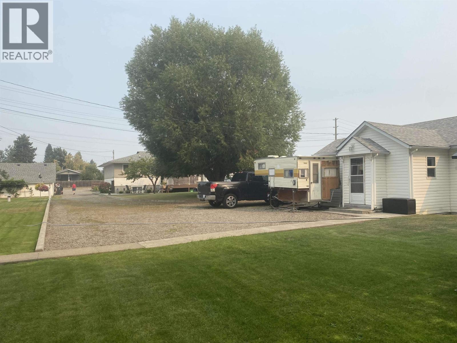 2923 FERRY AVENUE - 17