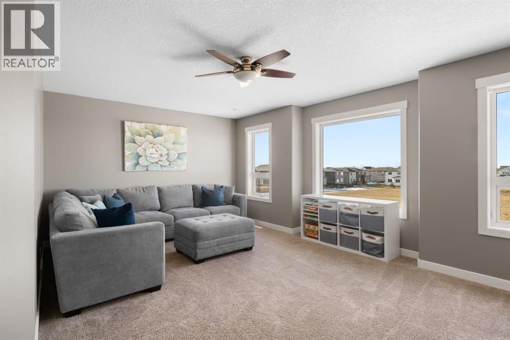 
          20 Lakewood Circle
            <br/>
            <span>Strathmore</span>
            , 
            <span>AB</span>
             <span>T1P1C0</span>
         - Photo 23