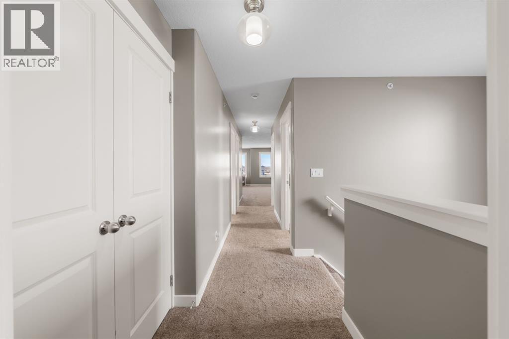 
          20 Lakewood Circle
            <br/>
            <span>Strathmore</span>
            , 
            <span>AB</span>
             <span>T1P1C0</span>
         - Photo 22