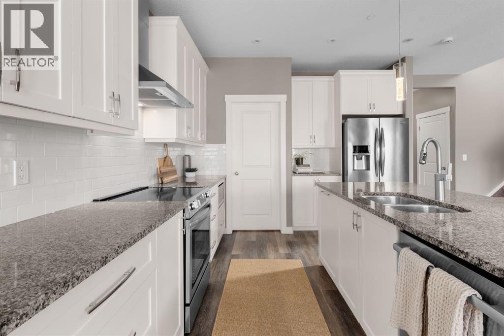 
          20 Lakewood Circle
            <br/>
            <span>Strathmore</span>
            , 
            <span>AB</span>
             <span>T1P1C0</span>
         - Photo 9