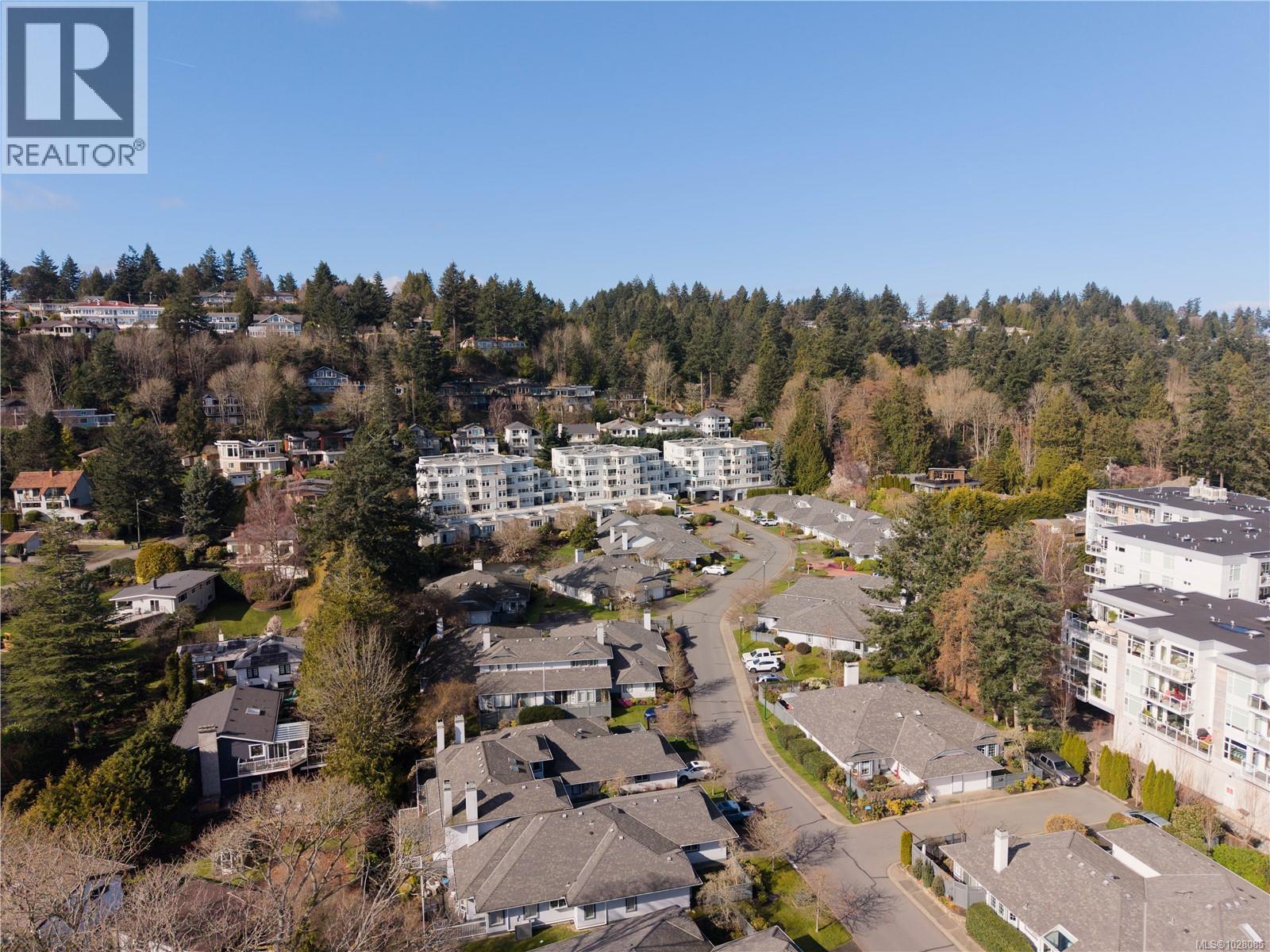 #306 5110 CORDOVA BAY RD - 67