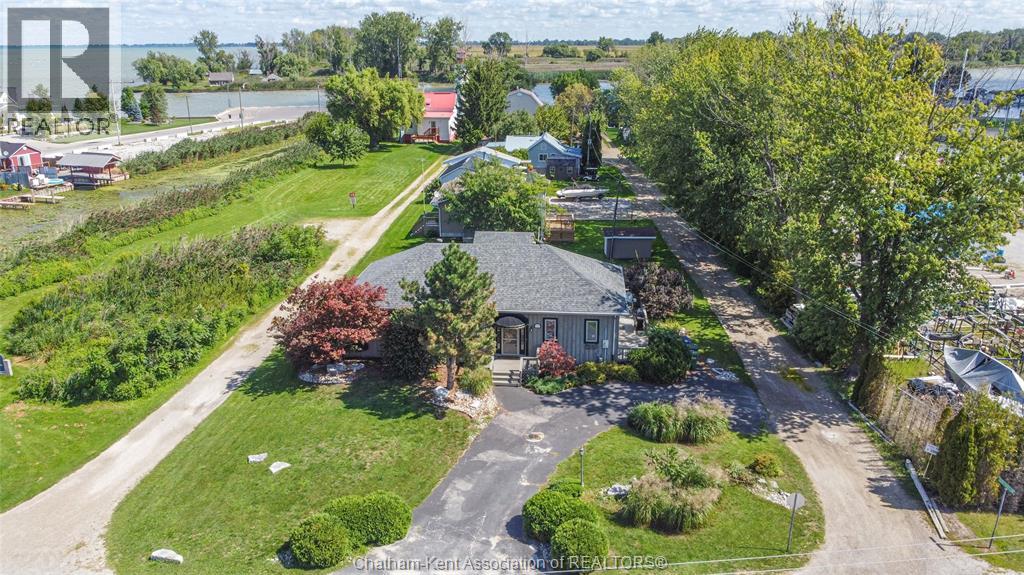 19255 LOWER THAMES LANE